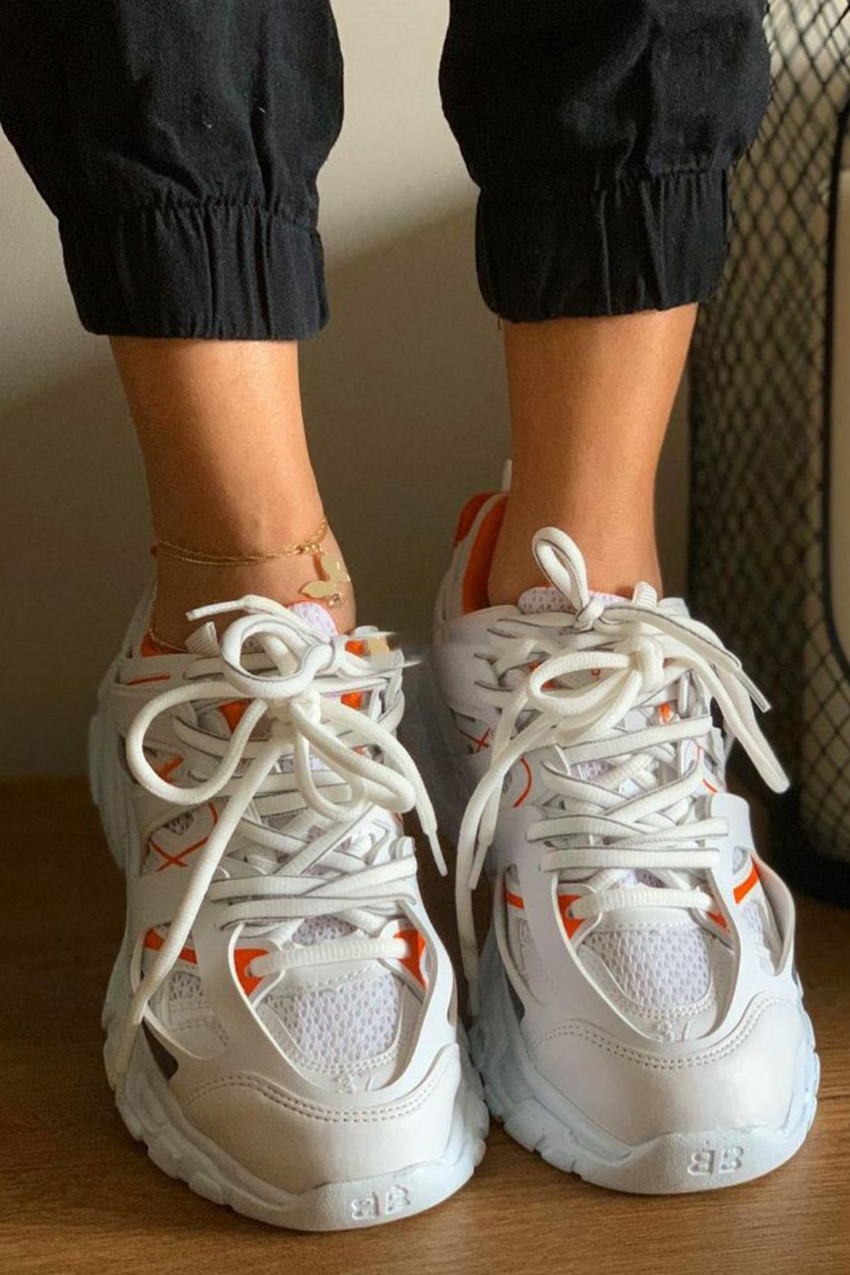 Turucu Beyaz Balenciaga Track Sneaker Ayakkabı